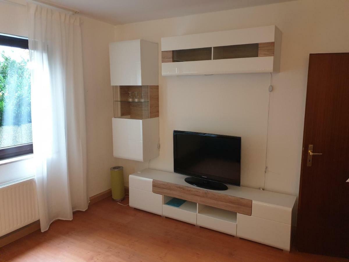 Andinas Ferienwohnung In Ruhiger Lage Direkt Am Wald Wilnsdorf ภายนอก รูปภาพ