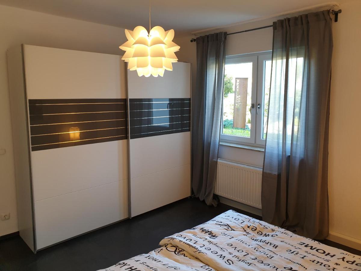 Andinas Ferienwohnung In Ruhiger Lage Direkt Am Wald Wilnsdorf ภายนอก รูปภาพ